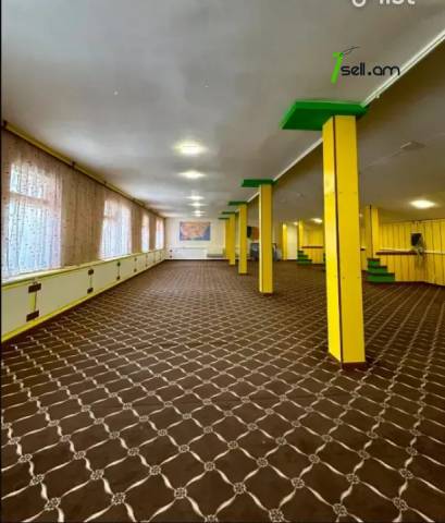 Բազմաֆունկցիոնալ գույք Գլինկայի փողոցում Էրեբունիում, 210 քմ