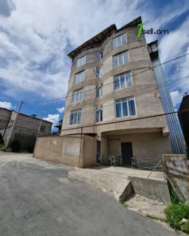 4 սենյականոց բնակարան նորակառույց շենքում, Դավթաշենի 3-րդ զանգված, 101 ք.մ., բարձր առաստաղներ