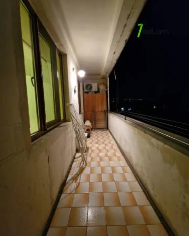 3 սենյականոց բնակարան Թումանյան փողոցում, 100 քմ, 7/9 հարկ, կապիտալ վերանորոգված