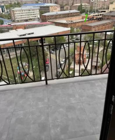 3 սենյականոց բնակարան նորակառույց շենքում Հրաչյա Ներսիսյան փողոցում, 96 ք.մ., 2 սանհանգույց