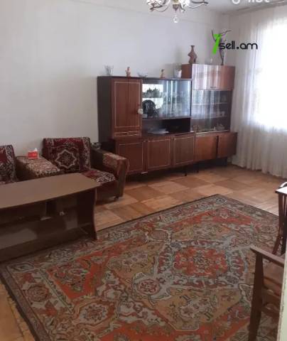 4 սենյականոց բնակարան Աշոտ Հովհաննիսյանի փողոցում, 90 ք.մ., 7/9 հարկ, մասնակի վերանորոգում