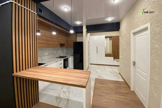 3 սենյականոց բնակարան նորակառույց շենքում Չեխովի փողոցում, 56 քմ, 6/13 հարկ, բարձր առաստաղներ