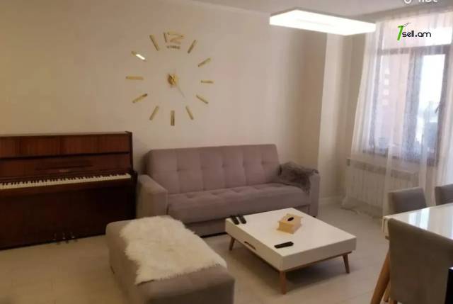 3 սենյականոց բնակարան նորակառույց շենքում Գրիբոյեդովի փողոցում, 77 քմ, 6/15 հարկ, 2 սանհանգույց