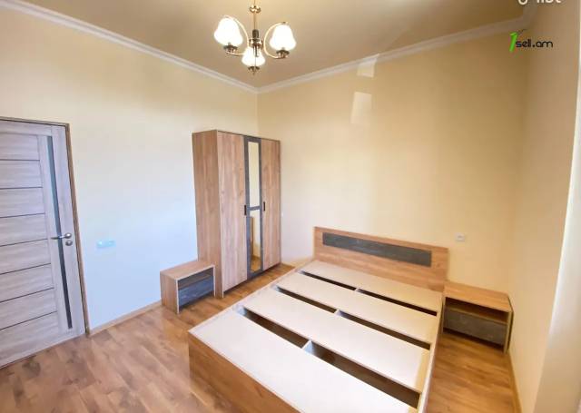 2 սենյականոց բնակարան նորակառույց շենքում Մոնթե Մելքոնյան փողոցում, 45 ք.մ., 1/17 հարկ