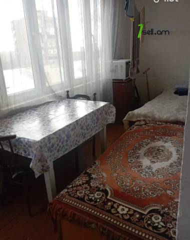 3 սենյականոց բնակարան Ակսել Բակունցի փողոցում, 79 քմ, 7/9 հարկ, կոսմետիկ վերանորոգում