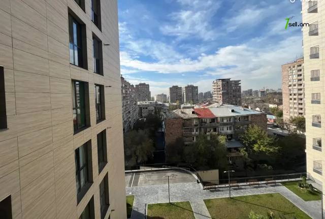 4 սենյականոց բնակարան նորակառույց շենքում Արամ Խաչատրյան փողոցում, 104 քմ, 5/13 հարկ, 2 սանհանգույց