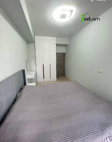 4 սենյականոց բնակարան նորակառույց շենքում Արամ Խաչատրյան փողոցում, 104 քմ, 5/13 հարկ