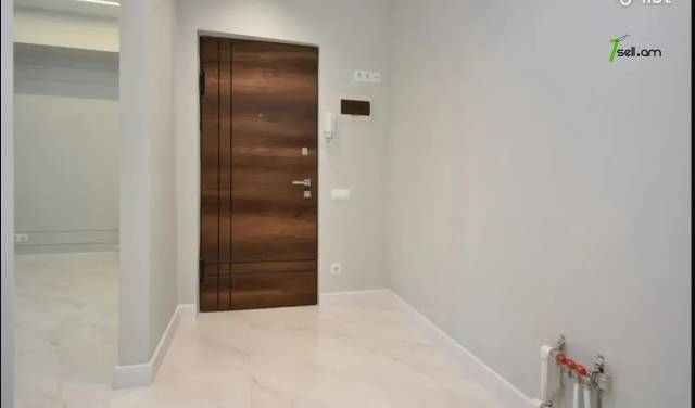 2 սենյականոց բնակարան Եզնիկ Կողբացու փողոցում, 43 ք.մ., նախավերջին հարկ