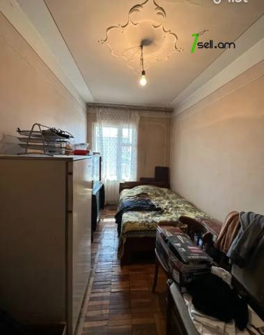 3 սենյականոց բնակարան, Դավթաշեն 1-ին թաղամաս, 98 ք.մ., 5/9 հարկ, մասնակի վերանորոգում