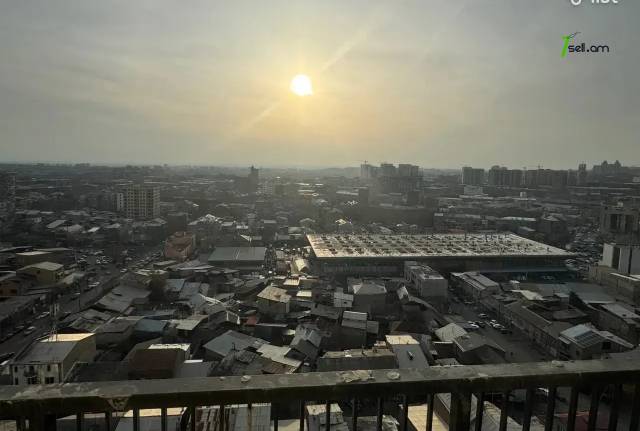 4 սենյականոց բնակարան նորակառույց շենքում Ռոստոմի փողոցում, 118 քմ, նախավերջին հարկ, 2 սանհանգույց