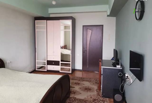 3 սենյականոց բնակարան Էրեբունու փողոցում, 93 քմ, 7/9 հարկ, կապիտալ վերանորոգված