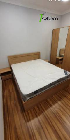 Մեկ հարկանի քարե տուն Նալբանդյան փողոցում կենտրոնում, 50 ք.մ., եվրովերանորոգված