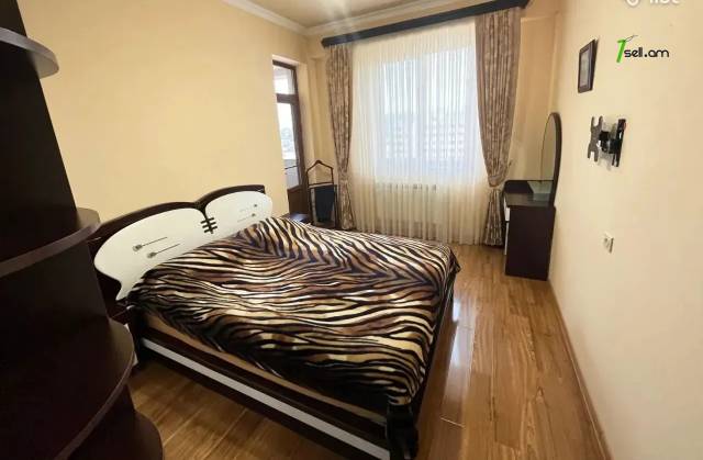 3 սենյականոց բնակարան նորակառույց շենքում Ծարավ աղբյուրի փողոցում, 101 ք.մ., 9/16 հարկ