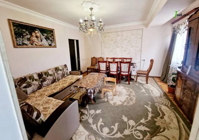 3 սենյականոց բնակարան Էրեբունու փողոցում, 80 ք.մ., 12/14 հարկ, եվրովերանորոգված