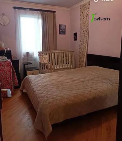 2 սենյականոց բնակարան Հունան Ավետիսյանի փողոցում, 67 ք.մ., 2/9 հարկ, կապիտալ վերանորոգված