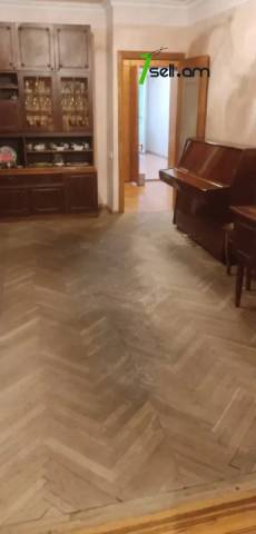 3 սենյականոց բնակարան, Բանավան թաղամաս, 95 քմ, կոսմետիկ վերանորոգում, քարե շենք