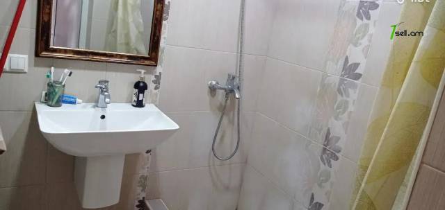 3 սենյականոց բնակարան Նազարեթ Սուրենյան փողոցում, 78 ք.մ., նախավերջին հարկ, եվրովերանորոգված