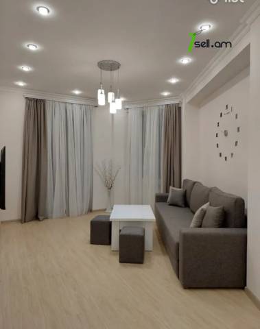 3 սենյականոց բնակարան նորակառույց շենքում Նիկողայոս Ադոնցի փողոցում, 75 ք.մ., 2 սանհանգույց