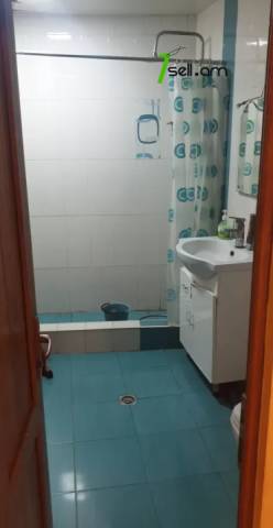 Բազմաֆունկցիոնալ գույք Լեոյի փողոցում կենտրոնում, 540 ք.մ.