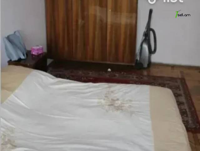 3 սենյականոց բնակարան Բագրատունյաց պողոտայում, 90 քմ, մասնակի վերանորոգում, քարե շենք