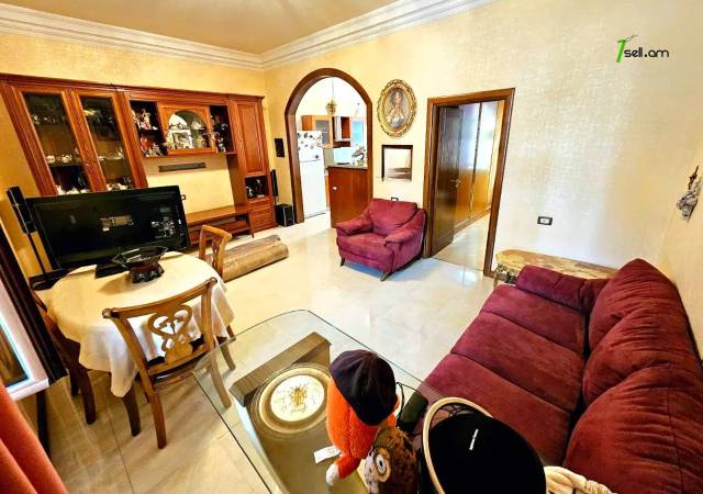 Երեք հարկանի քարե տուն Քեռու փողոցում Արաբկիրում, 1600 ք.մ., 3+ սանհանգույց, կապիտալ վերանորոգված