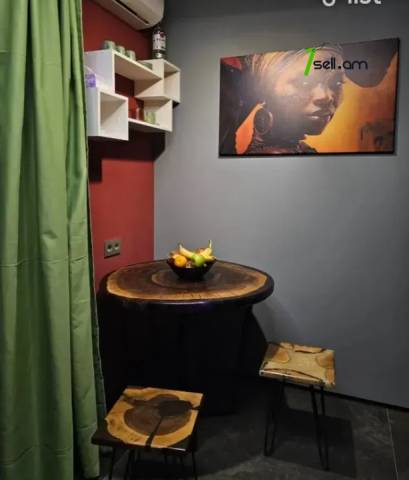 2 սենյականոց բնակարան Վիկտոր Համբարձումյանի փողոցում, 62 ք.մ., նախավերջին հարկ