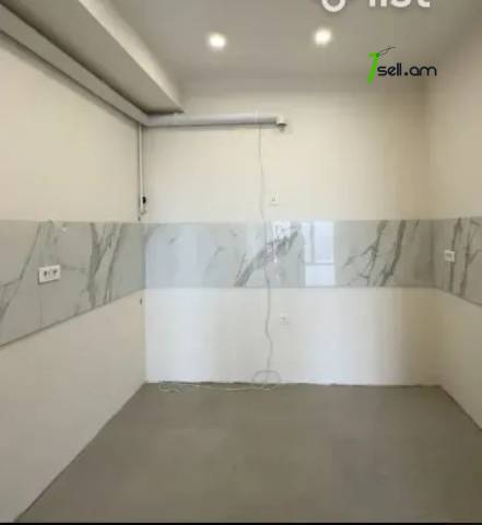 2 սենյականոց բնակարան նորակառույց շենքում Արամ Խաչատրյանի փողոցում, 66 ք.մ., բարձր առաստաղներ