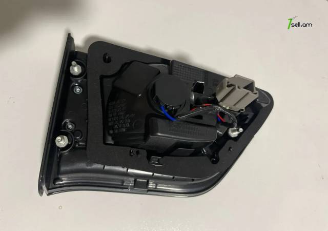 Jeep Copass հետևի աջ փոքր լուսարձակ