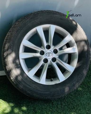 GGG.R17 5x114.3 Toyota rav4 4հատ Անիվներ անվահեծերով, Yokohama 60-70% անվադողեր, 225/65 R17