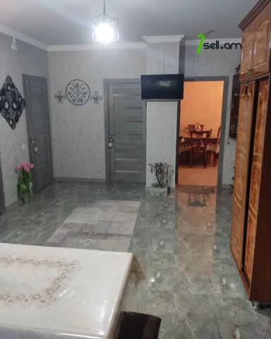 Մեկ հարկանի քարե տուն Ներքին Շենգավիթ 8-րդ փողոցում Շենգավիթում, 500 ք.մ., կապիտալ վերանորոգված