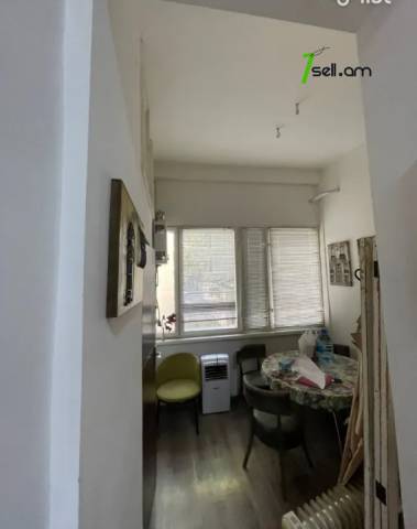 Գրասենյակային տարածք Պուշկինի փողոցում կենտրոնում, 75 ք.մ.