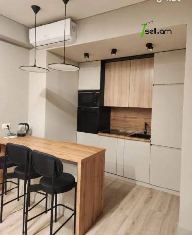 3 սենյականոց բնակարան նորակառույց շենքում Ալեք Մանուկյան փողոցում, 73 ք.մ., նախավերջին հարկ