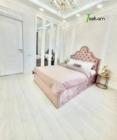4 սենյականոց բնակարան նորակառույց շենքում Ռոստոմի փողոցում, 165 ք.մ., 3+ սանհանգույց