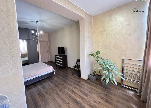 4 սենյականոց բնակարան նորակառույց շենքում Լվովյան փողոցում, 116 քմ, 3/8 հարկ, 2 սանհանգույց