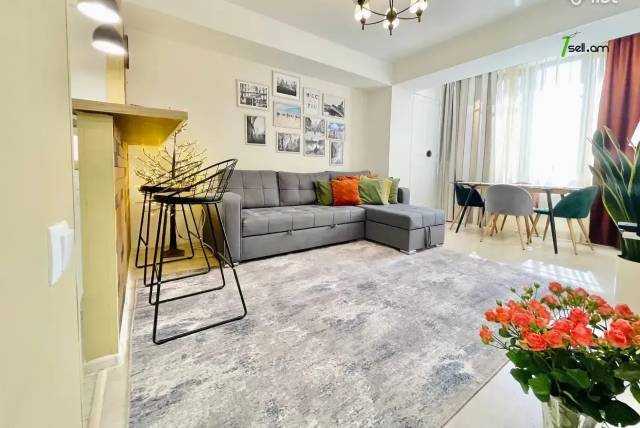 2 սենյականոց բնակարան Արամ Խաչատրյան փողոցում, 45 ք.մ., 1/9 հարկ, դիզայներական ոճով վերանորոգված