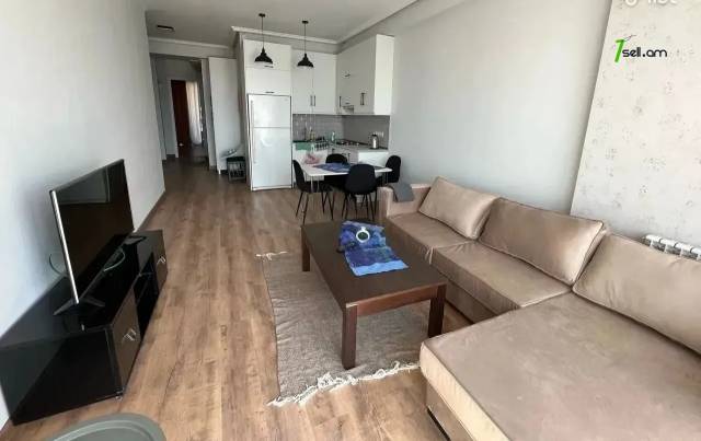 3 սենյականոց բնակարան նորակառույց շենքում Արաբկիրի 21-րդ փողոցում, 84 քմ, 6/8 հարկ, բարձր առաստաղներ