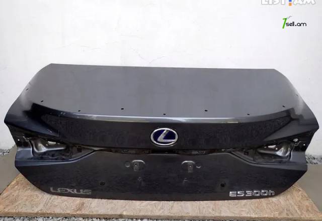 Lexus ES բագաժնիկ