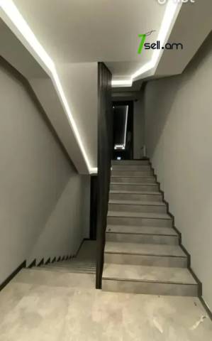 2 սենյականոց բնակարան նորակառույց շենքում Արաբկիրի 21-րդ փողոցում, 43 ք.մ., բարձր առաստաղներ