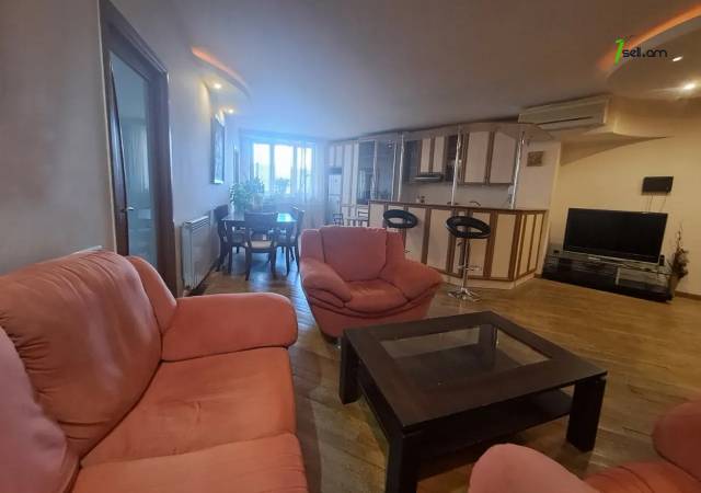 3 սենյականոց բնակարան Երվանդ Քոչարի փողոցում, 85 ք.մ., 6/14 հարկ, կապիտալ վերանորոգված