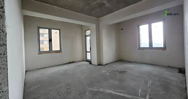 4 սենյականոց բնակարան նորակառույց շենքում Վիկտոր Համբարձումյանի փողոցում, 96 քմ, 7/14 հարկ