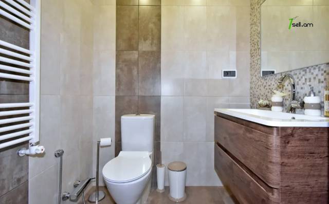 Երկու հարկանի քարե տուն, Նոյ թաղամաս Մալաթիա Սեբաստիայում, 1020 ք.մ., 3+ սանհանգույց