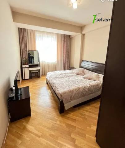 3 սենյականոց բնակարան նորակառույց շենքում Հրաչյա Ներսիսյան փողոցում, 90 քմ, 4/10 հարկ