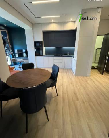 3 սենյականոց բնակարան նորակառույց շենքում Կոմիտասի պողոտայում, 60 ք.մ., բարձր առաստաղներ, 9/15 հարկ