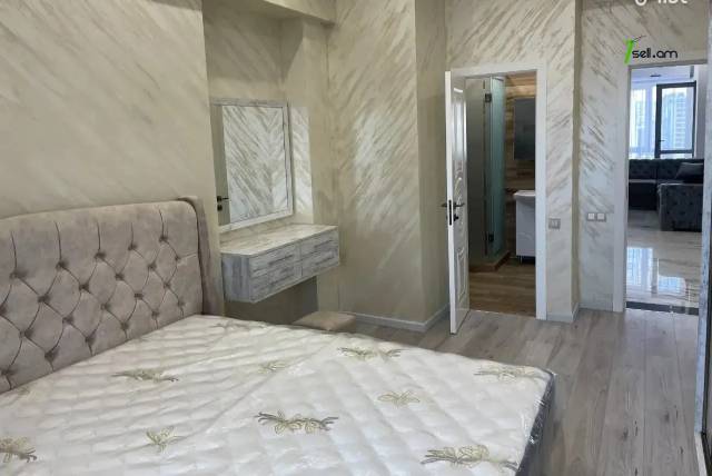 3 սենյականոց բնակարան նորակառույց շենքում Փավստոս Բուզանդի փողոցում, 101 ք.մ., 2 սանհանգույց