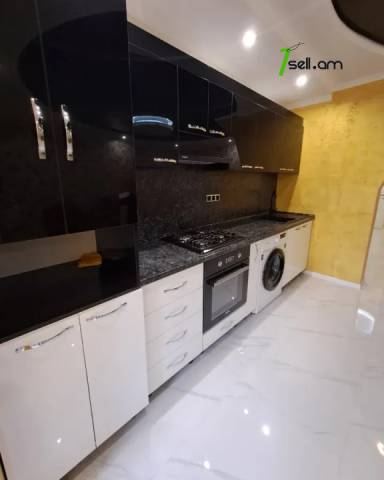 2 սենյականոց բնակարան Բրյուսովի փողոցում, 73 ք.մ., 2/9 հարկ, կապիտալ վերանորոգված