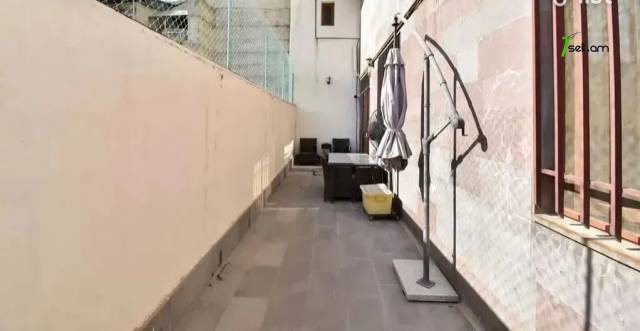 3 սենյականոց բնակարան նորակառույց շենքում Անտառային փողոցում, 116 ք.մ., բարձր առաստաղներ, 1/5 հարկ