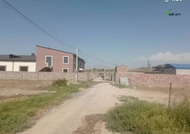 Գյուղատնտեսական հողատարածք Զովունիում, 1650 ք.մ.