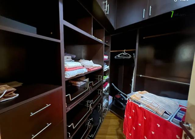 Ընդարձակ 5 սենյականոց բնակարան նորակառույց շենքում Հյուսիսային պողոտայում, 258 քմ, 5/8 հարկ