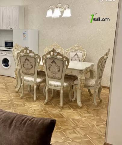 Ճաշասեղան VIP New