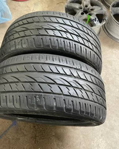 GGG. Maxtrek 275/40/r20 2hat 70-80%